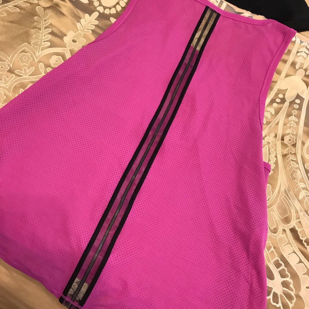 Vs workout top